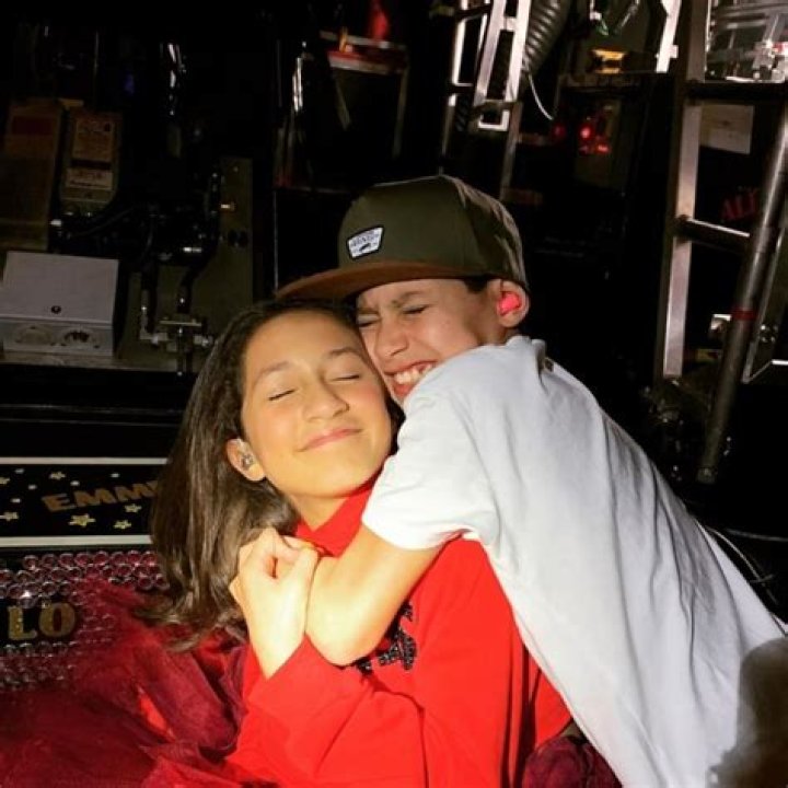 Emme Maribel Muñiz backstage while on a tour in July 2019