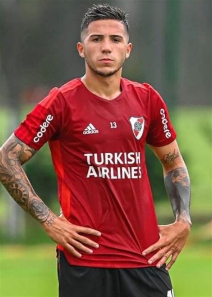 Enzo Fern&aacute;ndez as seen in an Instagram Post in January 2022