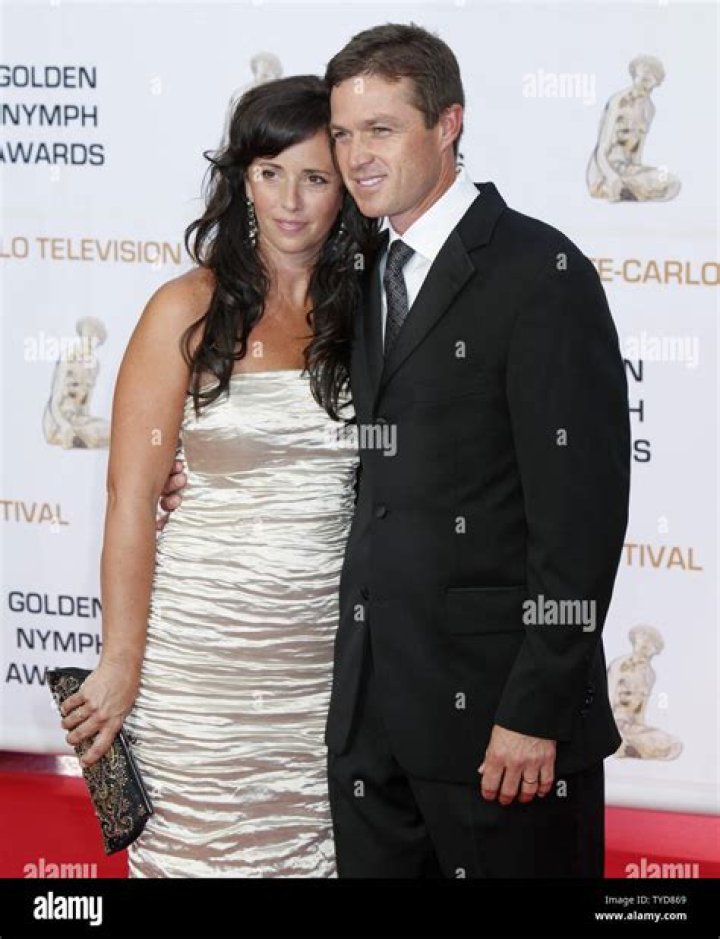 Eric Close and wife Keri Close during People's Choice Awards 2013