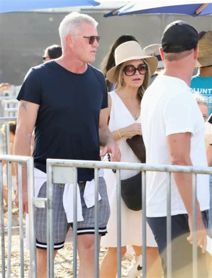 Eric Dane and Rebecca Gayheart at the 5th Annual Sean Penn and Friends Gala in January 2016