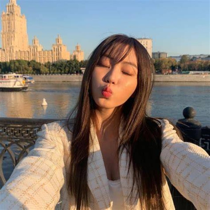 Eunbin as seen while pouting for a selfie in Moscow, Russia in August 2019