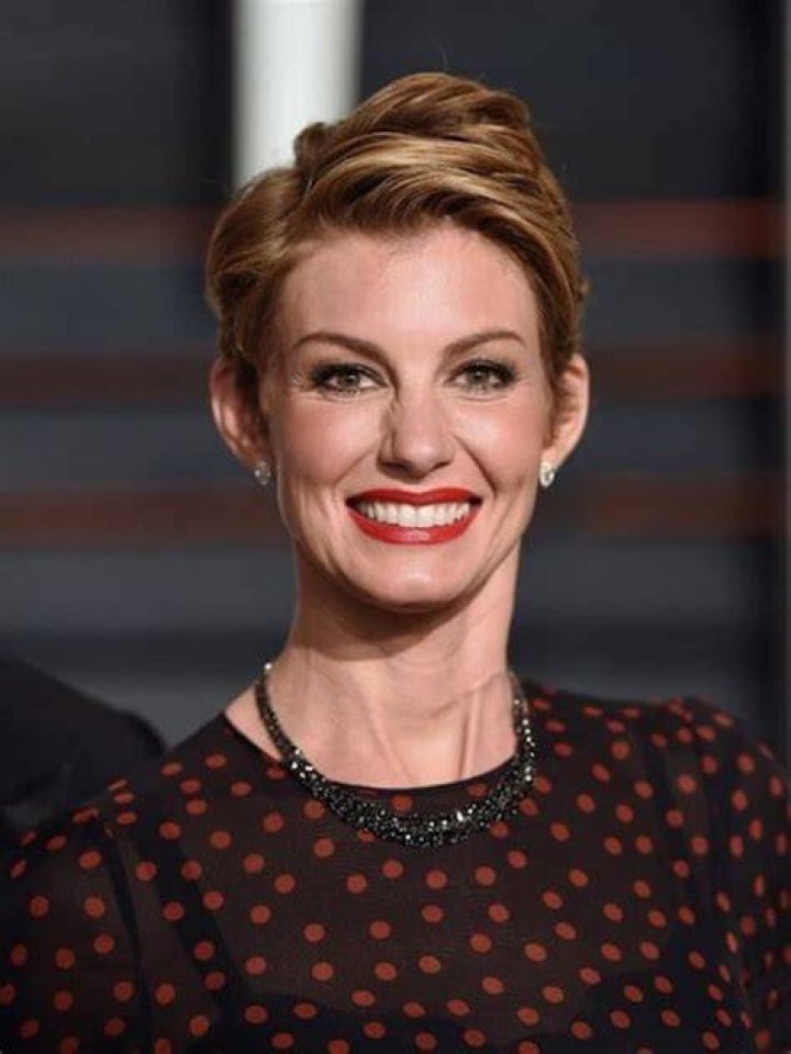 Faith Hill appear at the Vanity Fair Oscar Party in Los Angeles on February 22, 2015