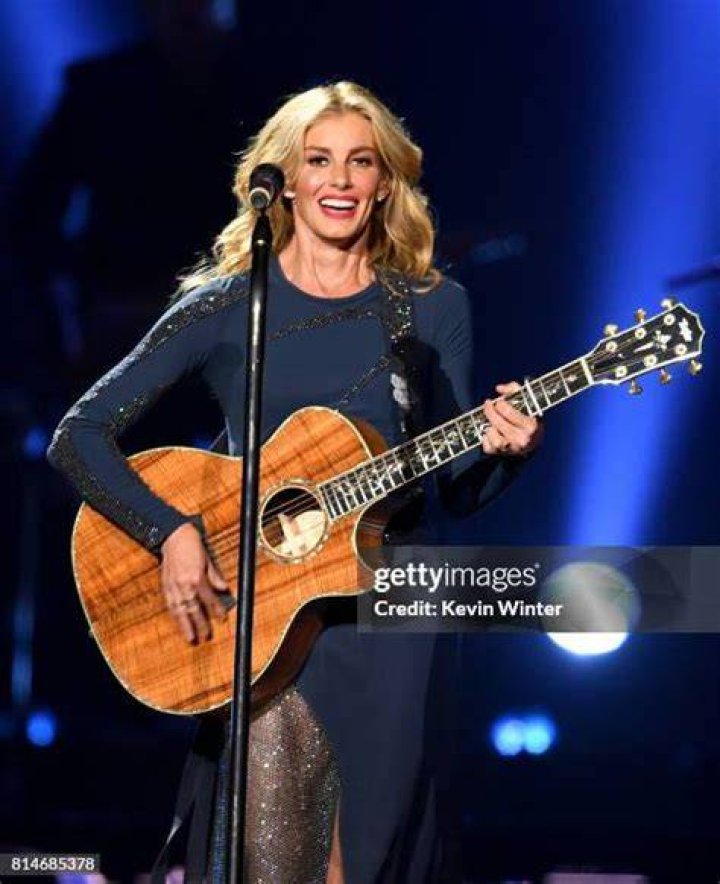 Faith Hill during a performance onstage at the 2015 Billboard Music Awards at MGM Grand Garden Arena on May 17, 2015 in Las Vegas, Nevada