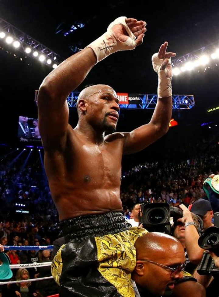 Floyd Mayweather, Jr. arrives at the 2015 BET Awards at the Microsoft Theater on June 28, 2015 in Los Angeles, California