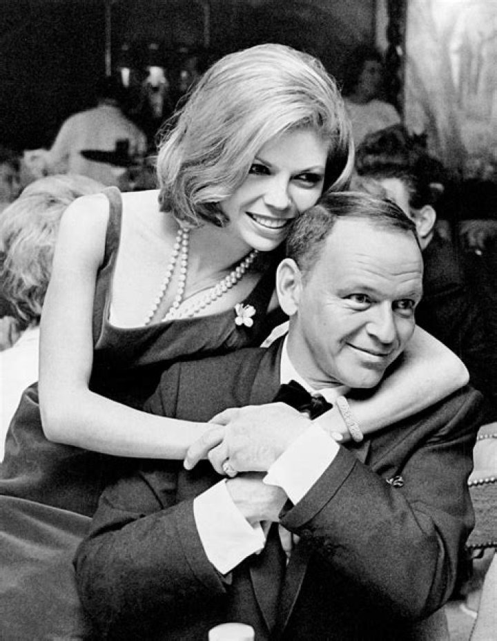 Frank and Nancy Sinatra during rehearsal for 'The Frank Sinatra Show' in 1959
