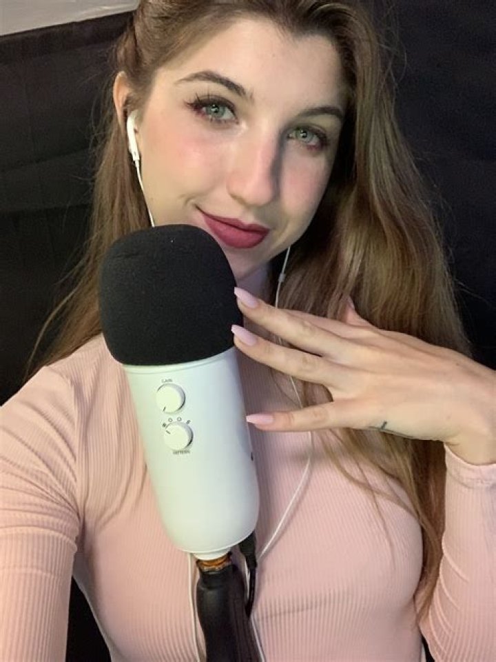 FrivolousFox ASMR in a selfie that was taken in February 2020