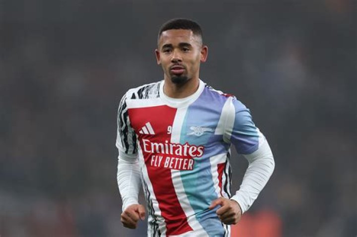 Gabriel Jesus in a match of Manchester United vs Manchester City in December 2017