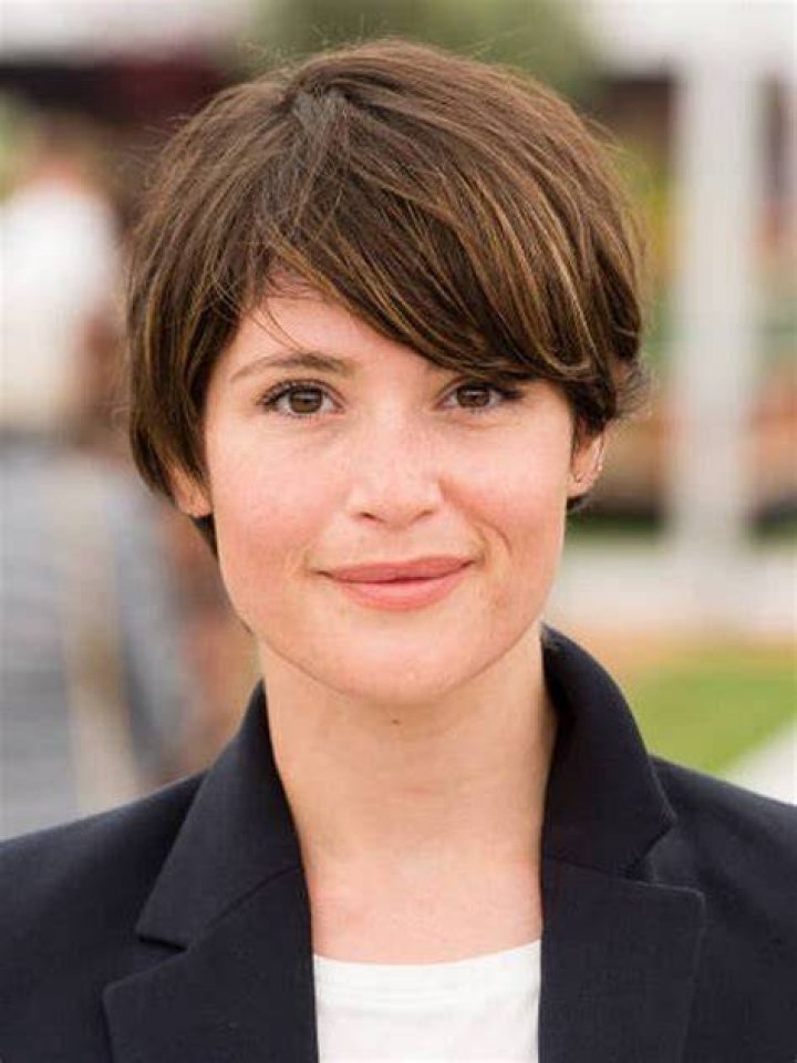 Gemma Arterton Height