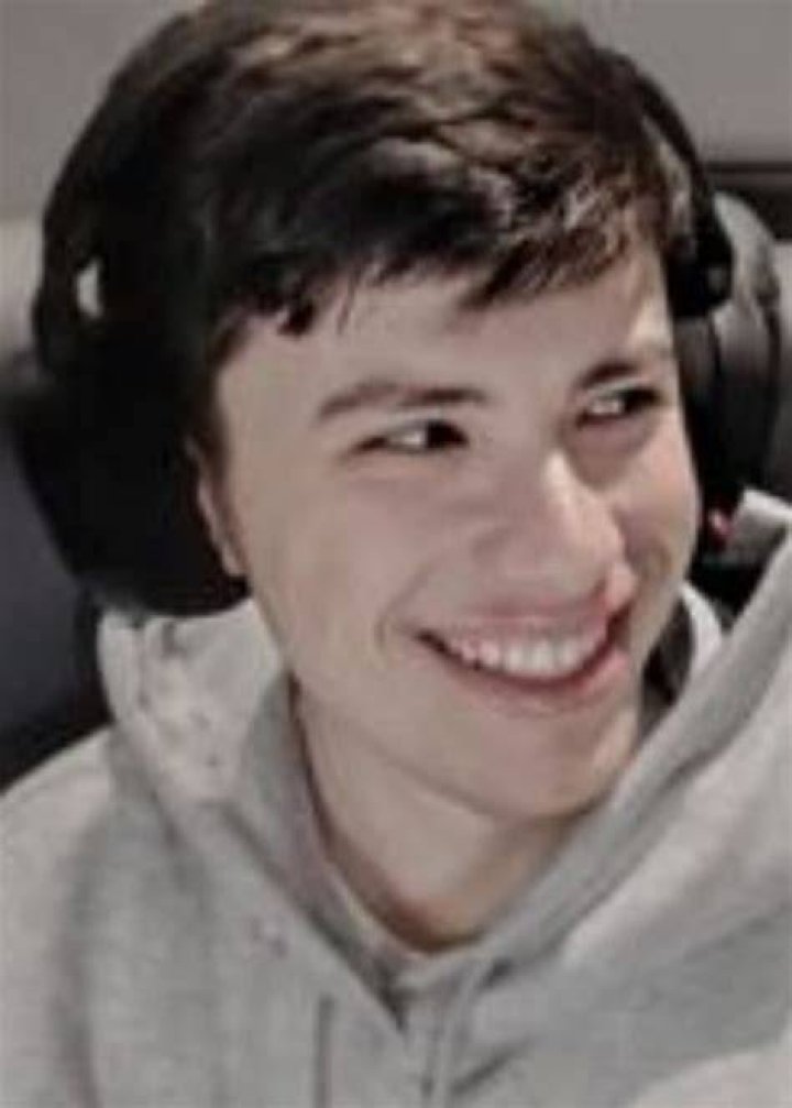 GeorgeNotFound as seen in an Instagram Post in January 2020