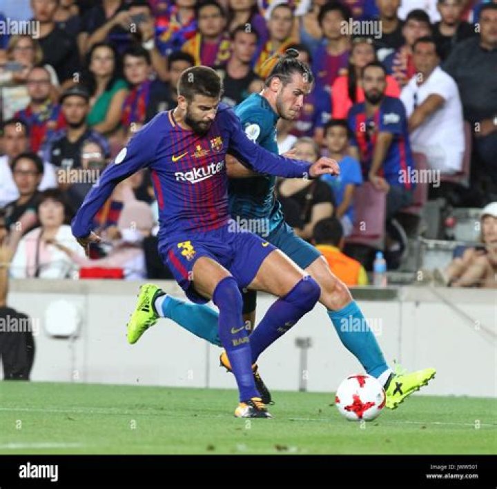 Gerard Pique in action during a friendly match between Spain and Korea on June 1, 2016 in Salzburg, Austria