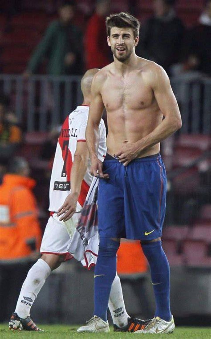 Gerard Pique shirtless body