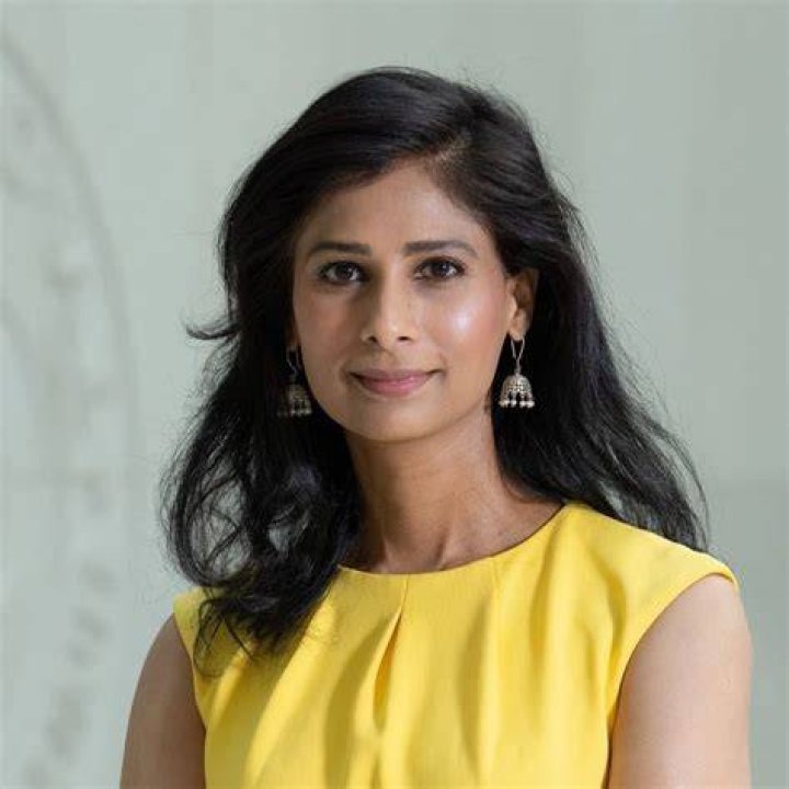 Gita Gopinath in December 2021 wishing everyone a merry Christmas
