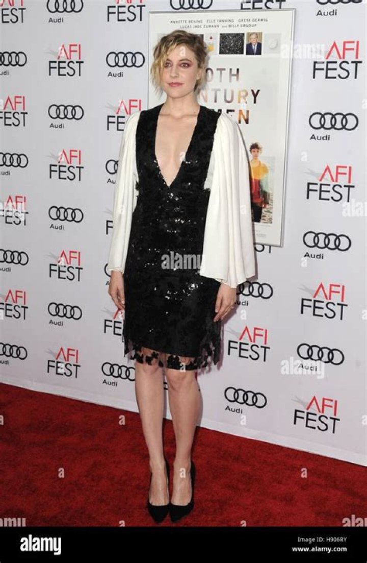 Greta Gerwig at the 2016 Governors Awards