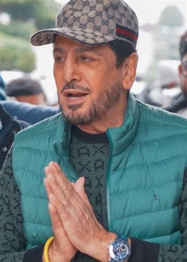 Gurdas Maan as seen at Divya Dutta's mom Nalini's book launch in 2012
