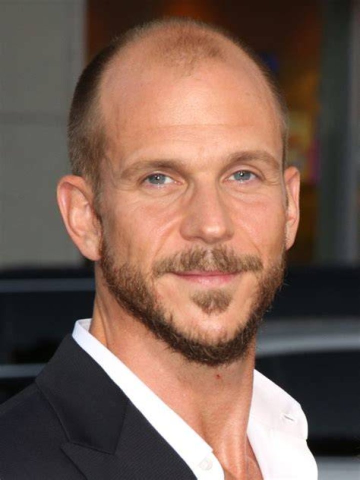 Gustaf Skarsg&aring;rd as seen on his Instagram Profile in December 2018