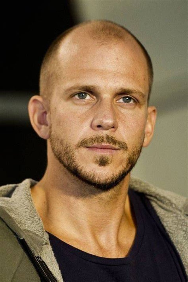 Gustaf Skarsg&aring;rd in an Instagram Selfie as seen on June 2018Gustaf Skarsg&aring;rd in an Instagram Selfie as seen on June 2018