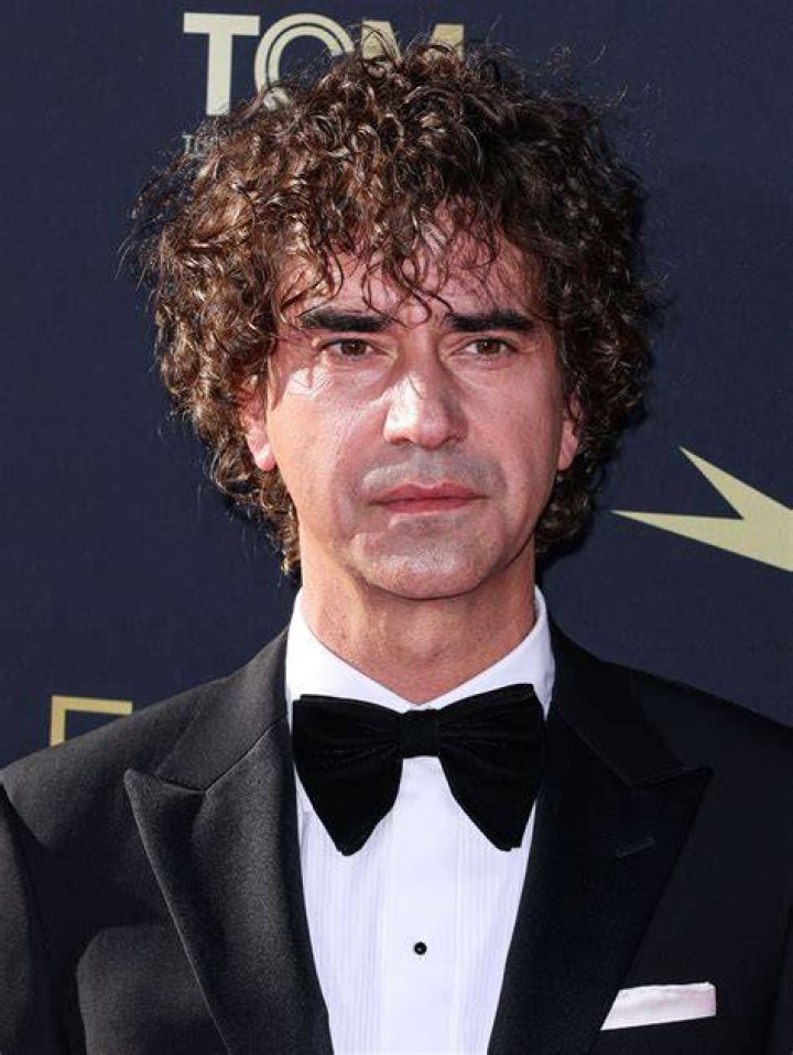 Hamish Linklater as seen while taking a selfie