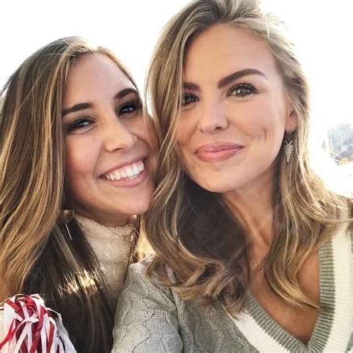 Hannah and Riley Logsdon posing for a selfie in November 2018