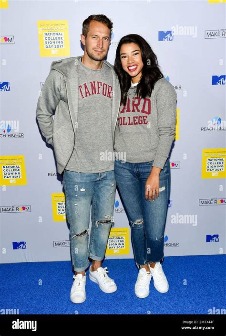 Hannah Bronfman and Brendan Fallis, as seen in October 2020