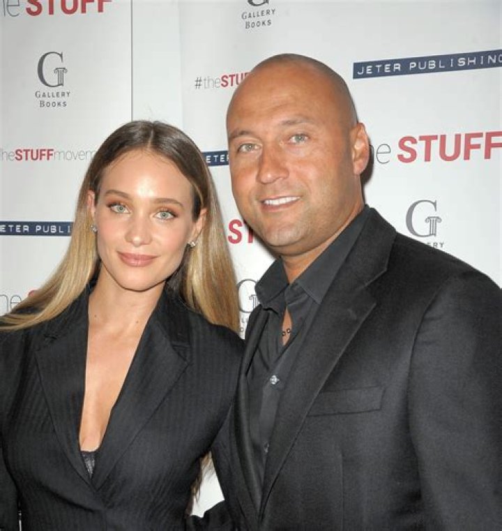 Hannah Davis Jeter posing with Wagoneer Car in March 2023