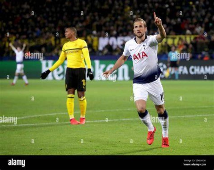 Harry Kane in a game against Colchester United in the FA Cup in 2016