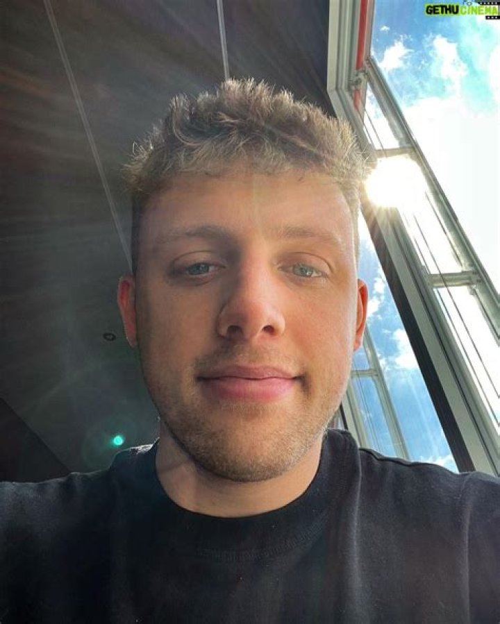 Harry Lewis in a selfie in September 2017