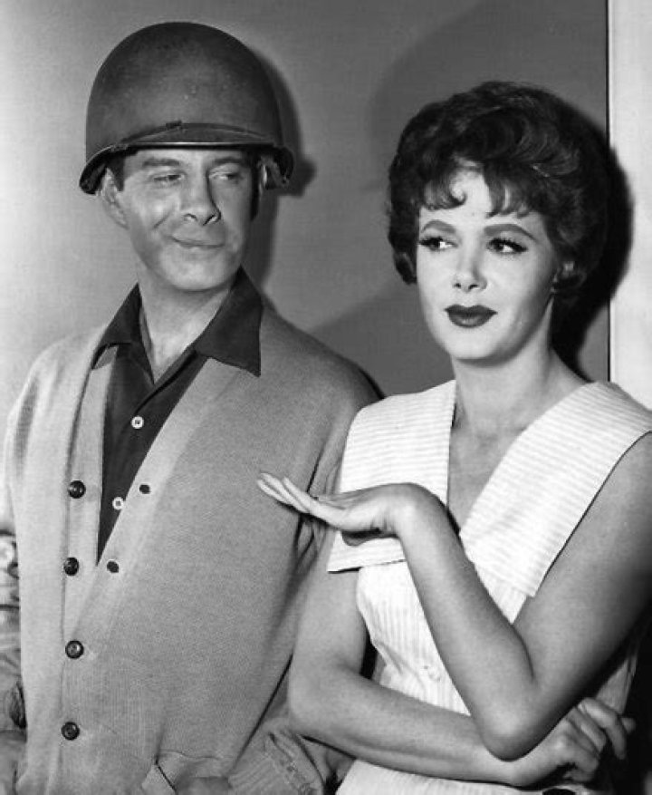 Harry Morgan and Cara Williams as Pete and Gladys Porter from the television program 'Pete and Gladys'