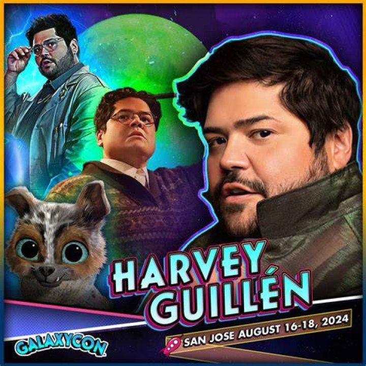 Harvey Guill&eacute;n at GalaxyCon Richmond in 2022
