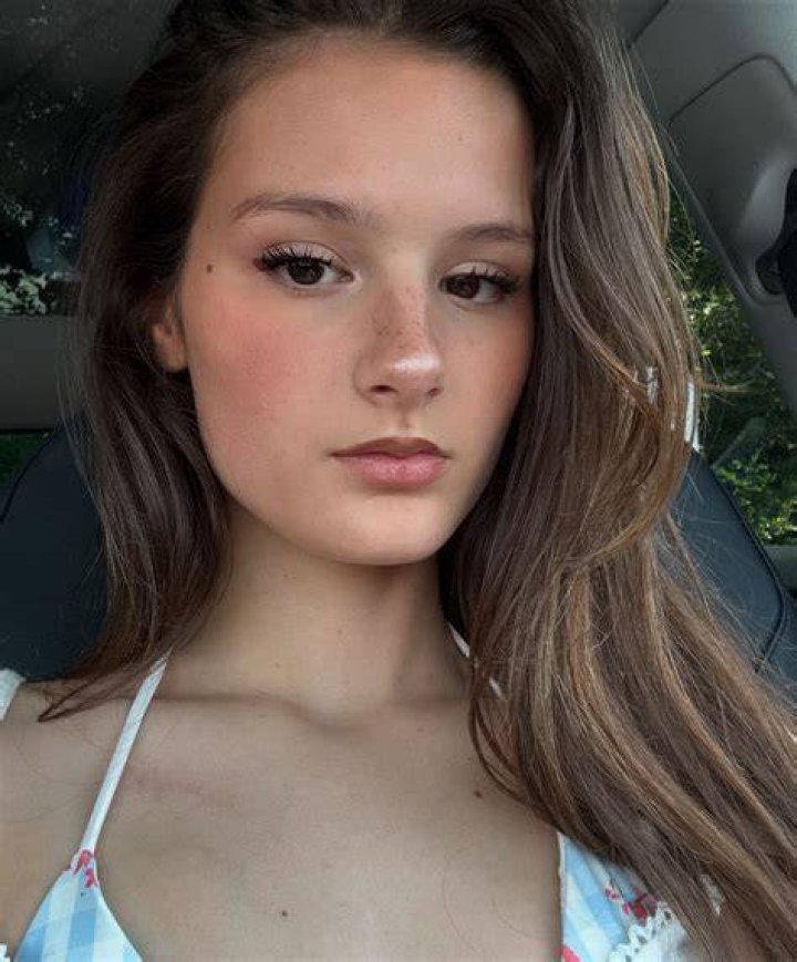 Hayley LeBlanc in an Instagram selfie as seen in December 2016