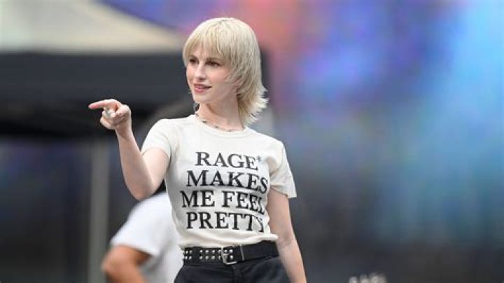 Hayley Williams hot