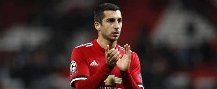 Henrikh Mkhitaryan waves to his fans after the DFB Cup semi final match against Hertha BSC on April 20, 2016