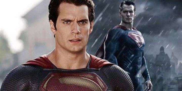 Henry Cavill or Superman's shirtless body