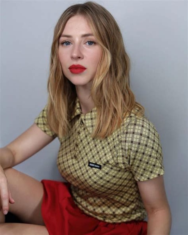Hermione Corfield in an Instagram selfie as seen in November 2017