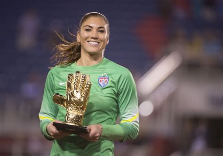 Hope Solo at the 102nd White House Correspondents' Association Dinner in April 2016