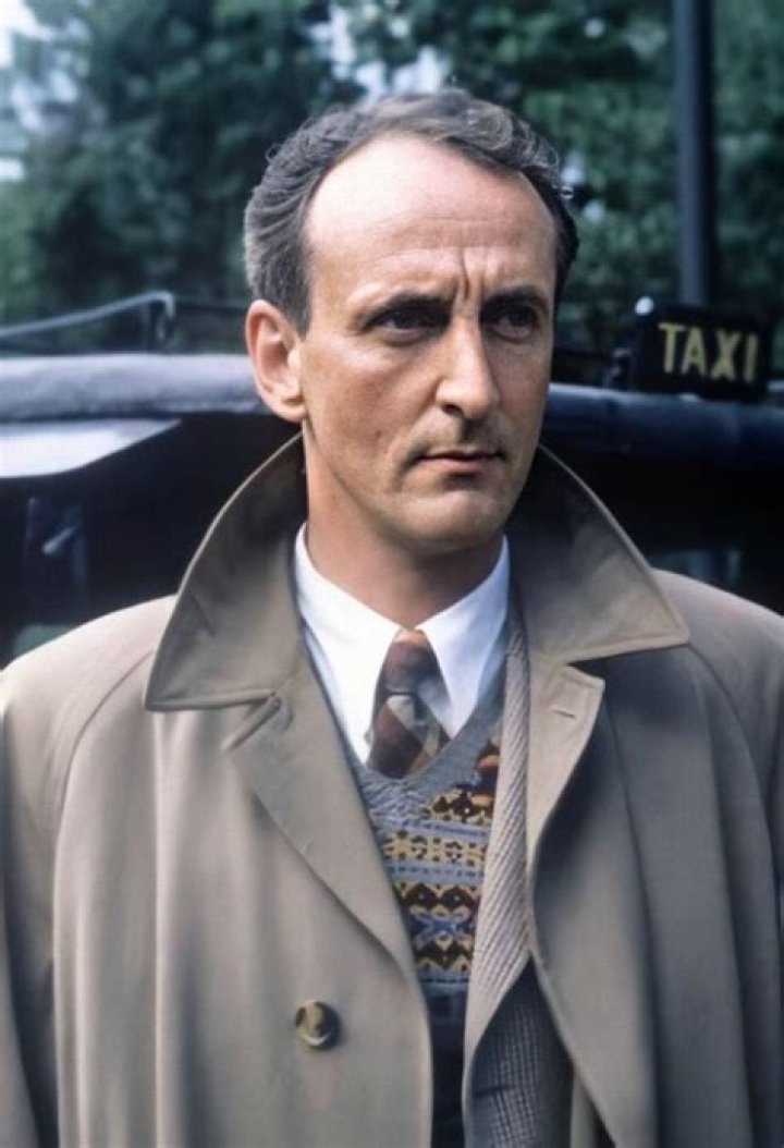 Hugh Fraser in the past