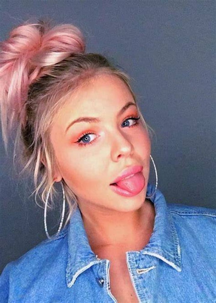 HunniBee ASMR as seen in an Instagram Post in February 2018