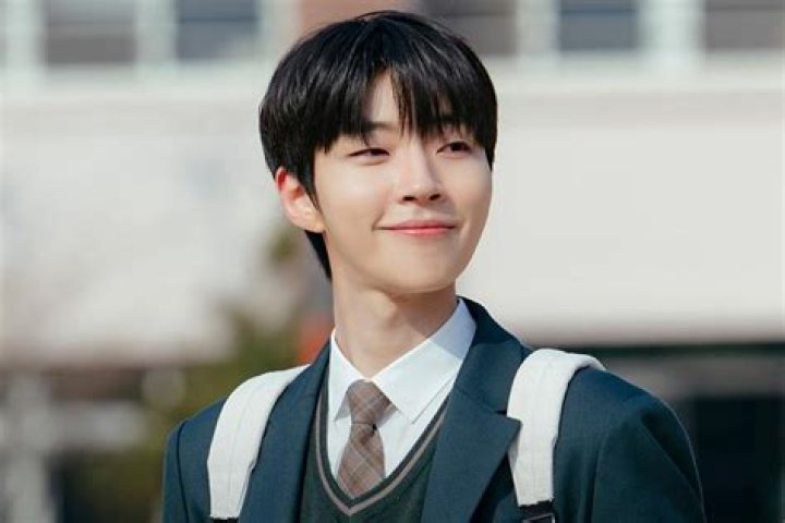Hwang In-youp in an Instagram post in January 2021