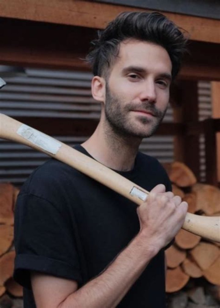 Image of Brian Willett of the OneRepublic fame