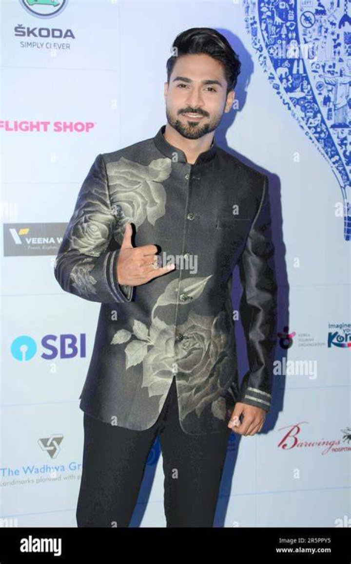 Indian dancer Salman Yusuff Khan