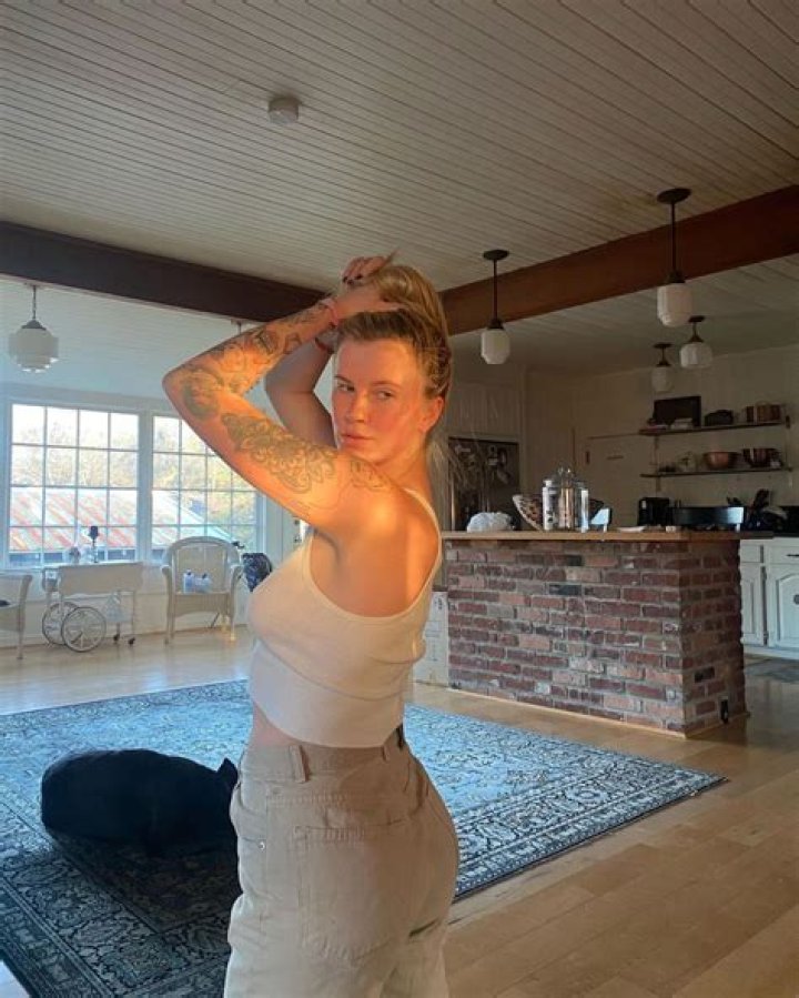 Ireland Baldwin in an Instagram selfie in February 2018