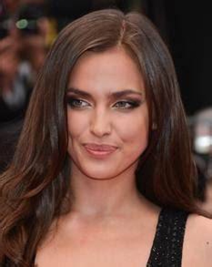Irina Shayk Bra Size