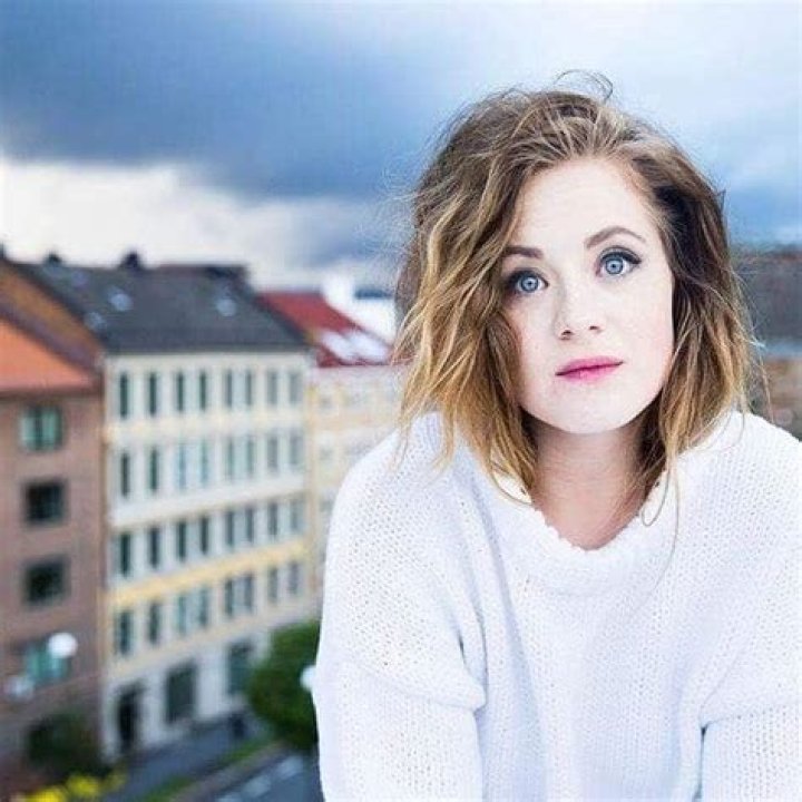 Iselin Solheim in an Instagram selfie as seen in December 2015