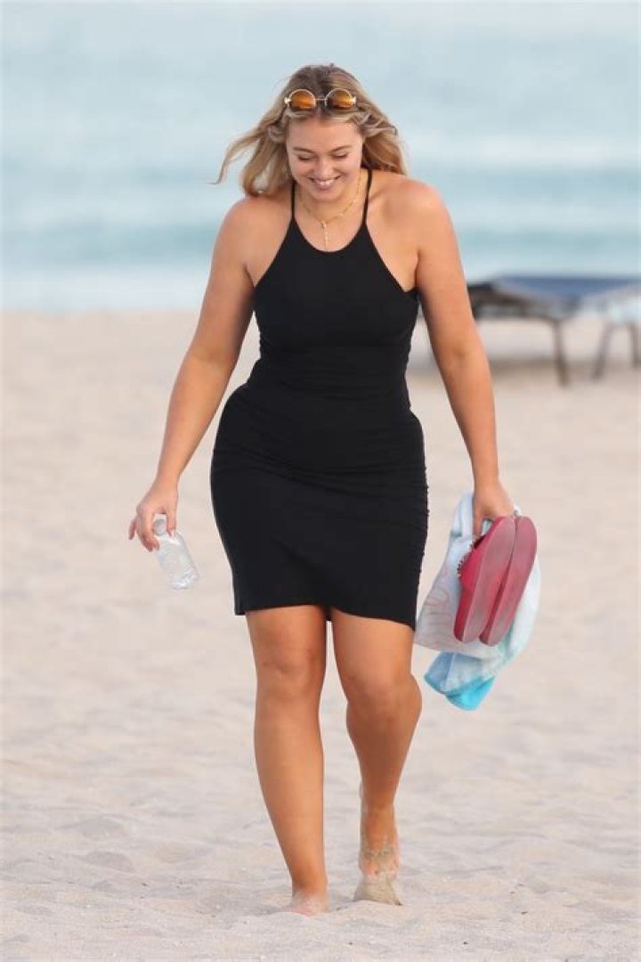 Iskra Lawrence in swimsuit