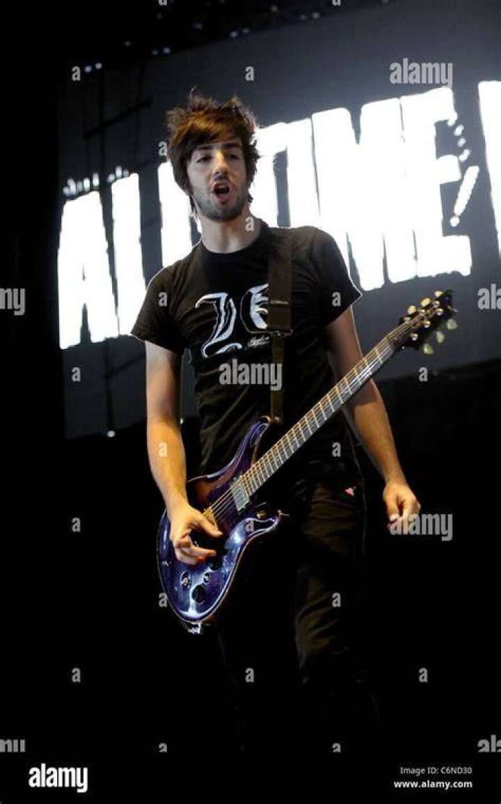 Jack Barakat performing on stage in 2009