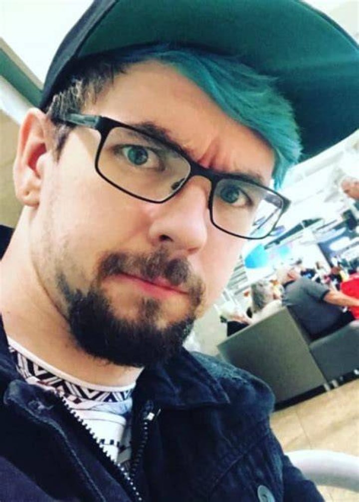 Jacksepticeye in an Instagram selfie as seen in January 2018
