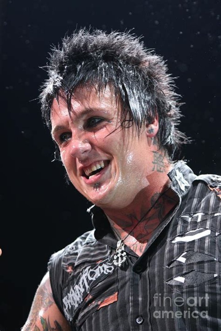 Jacoby Shaddix of Papa Roach performing at Rock am Ring 2015