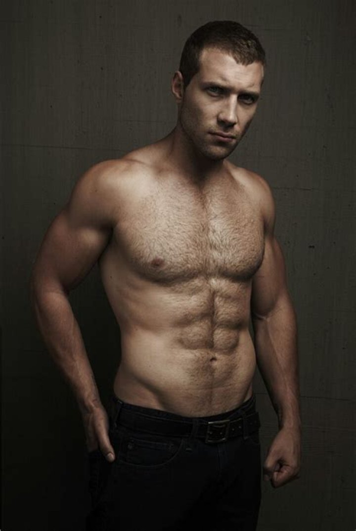 Jai Courtney at the 'Insurgent' premiere in 2015
