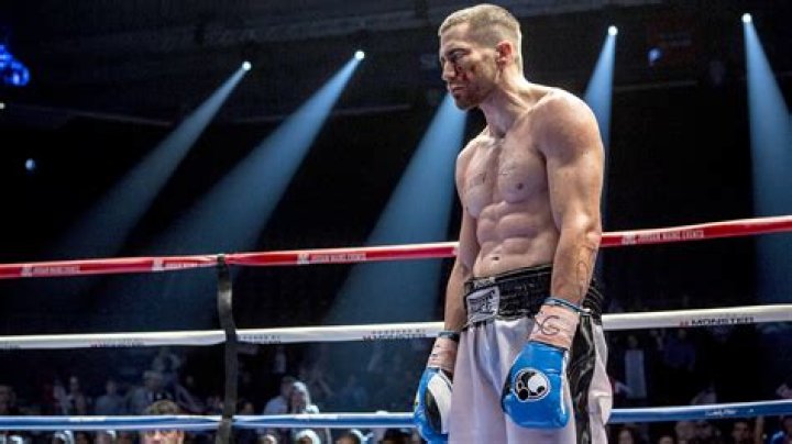 Jake Gyllenhaal in the boxing ring.