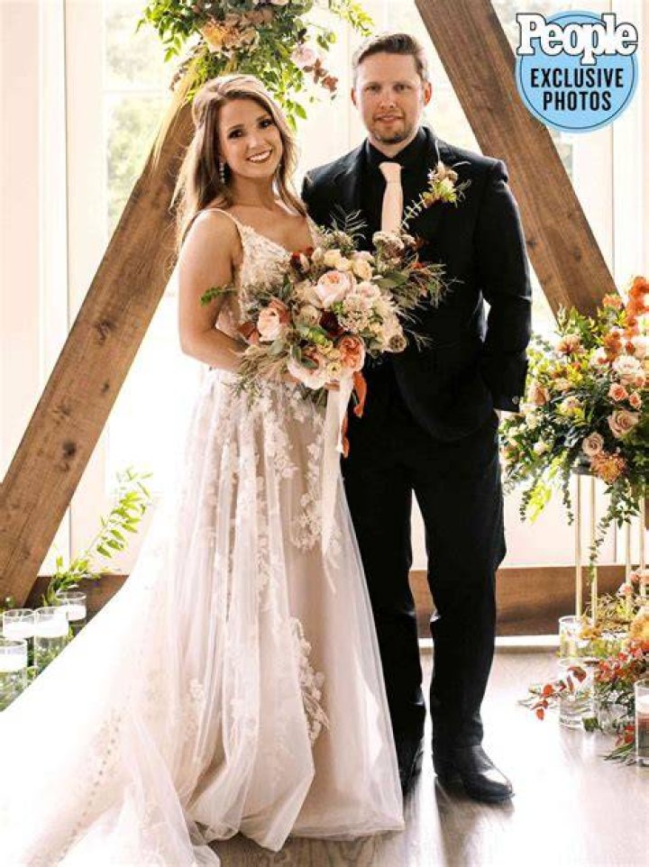 Jameson Rodgers and Sarah Allison Turner in January 2022