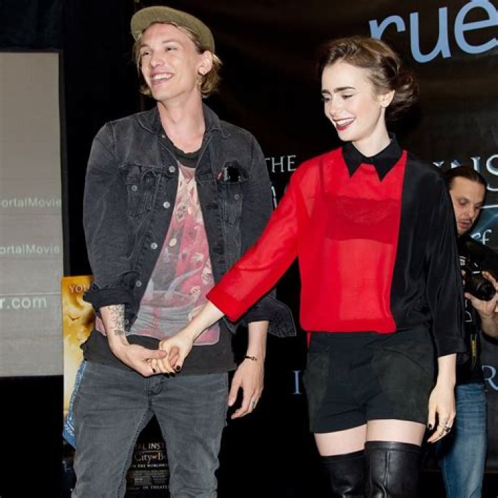Jamie Campbell Bower and Lily Collins